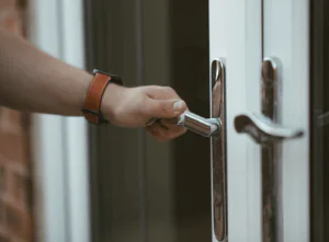 floppy door handle