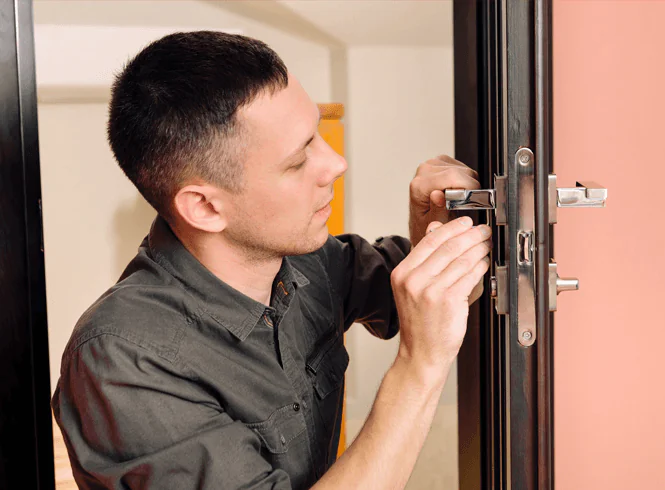 The 3 Stages of Lock Failure: A Homeowners Guide to Identifying a Dying Lock